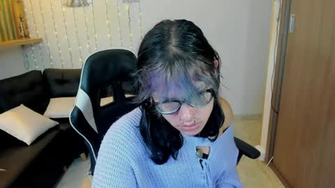 lilith  online show from April 13, 12:20 pm