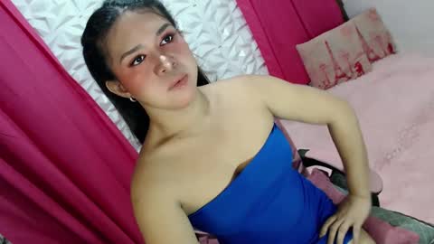 Snapshot of lobotara69 chatting on January 9, 11:02 pm Thea online show from January 9, 11:02 pm