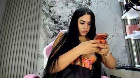 Doll Queen online show from January 12, 5:53 pm