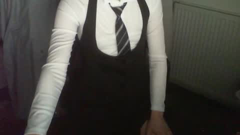 lilsubbyslut online show from March 14, 3:43 am