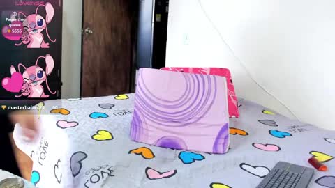 Mi lu online show from April 14, 1:38 pm