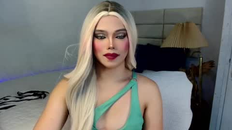 LOVELY CAREL 777 online show from November 11, 8:27 am