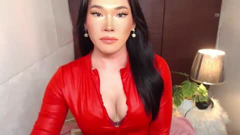 STWEET LINA online show from April 13, 10:36 pm