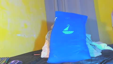 pauleen online show from March 24, 1:55 am