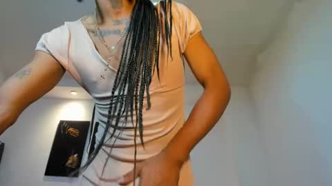 luisadickkhard online show from March 7, 12:00 am