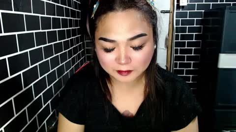 Kitty 3 online show from March 6, 2:47 pm