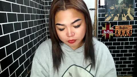Kitty 3 online show from March 12, 6:55 pm