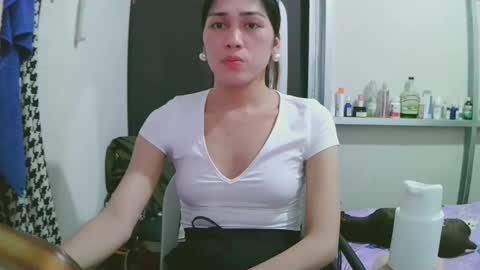 nikke online show from December 14, 2:42 pm