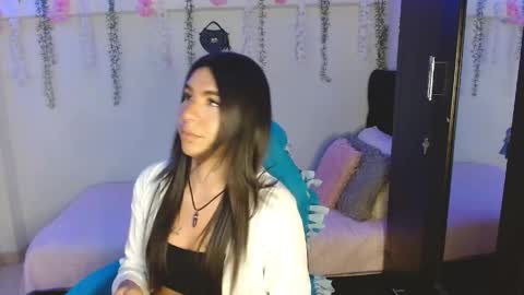 Lyaa Cutee online show from April 11, 4:07 am