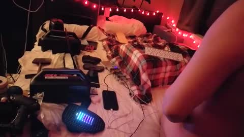 mac1119 online show from April 15, 7:03 am