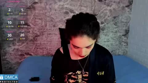 maevekuro online show from December 15, 3:24 am