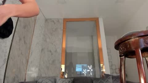 mafearias23 online show from March 5, 2:00 pm