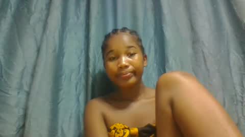 mamieriela online show from March 7, 6:36 pm