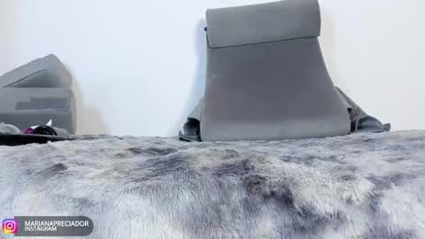 Mariana Preciado online show from November 22, 8:22 pm