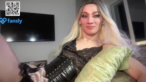 Snapshot of maridekoks chatting on January 12, 2:52 pm Mari online show from January 12, 2:52 pm