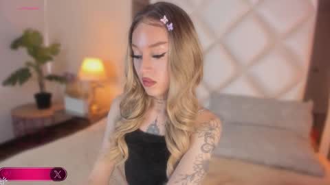 Megan online show from October 7, 2:29 pm