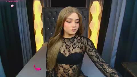 meggan  . maria shantal online show from February 4, 12:21 pm