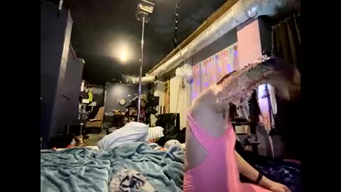 meghan online show from February 20, 11:54 pm