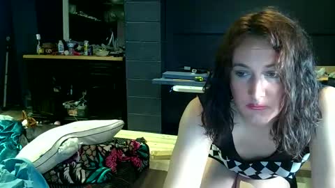 meghan online show from October 18, 9:18 pm