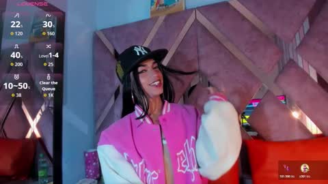 meghanqueen__ online show from February 17, 4:09 am