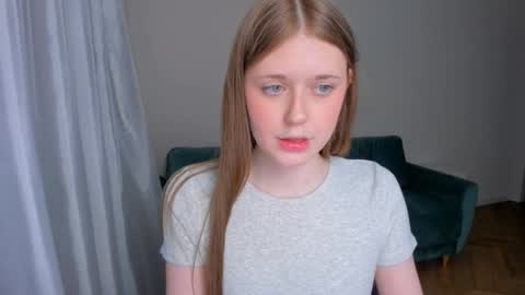 Melissa online show from March 1, 8:47 pm