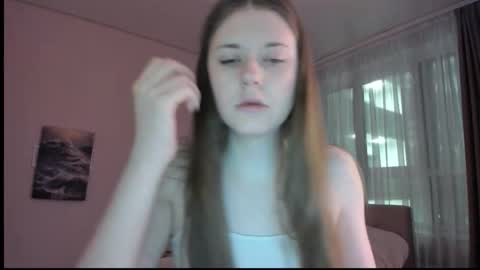 Melissa online show from March 19, 11:27 pm