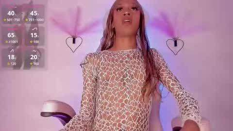 mia_royal online show from February 25, 6:23 pm