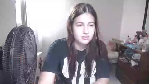 Snapshot of miarge_sertori chatting on October 8, 7:04 pm Ramona Badwolf online show from October 8, 7:04 pm