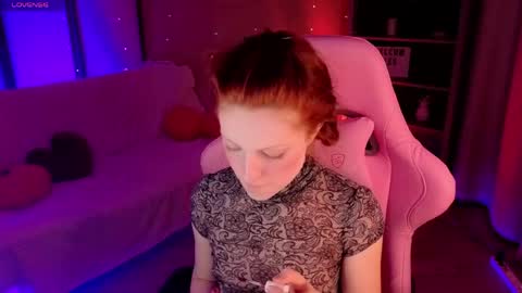 Michelle online show from April 21, 3:19 pm