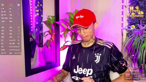 mikaelarangel online show from October 18, 6:11 pm