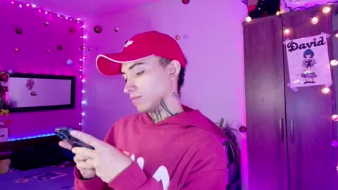 mikaelarangel online show from December 23, 4:06 am