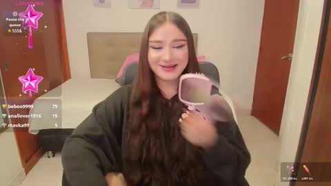 Miley online show from October 21, 5:03 pm