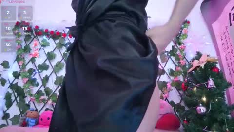 Michelle  online show from December 19, 10:26 pm