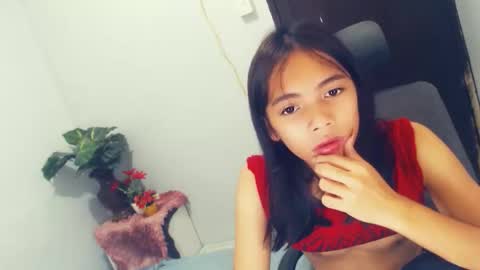 julie online show from June 7, 6:54 am