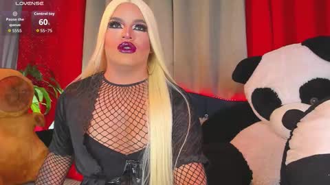 kassandra lazcano online show from March 10, 1:31 am