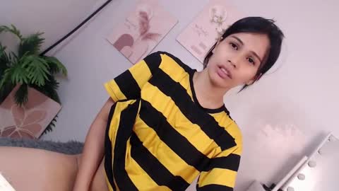 MOMIKHEM online show from April 18, 5:53 am