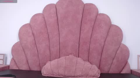 Linda Darling online show from February 19, 4:14 pm