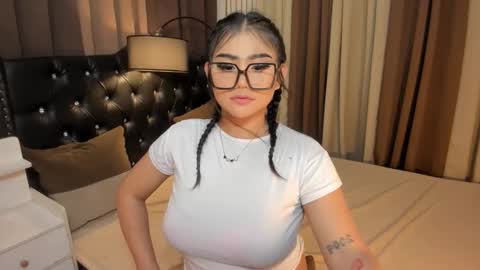 Ruthie online show from February 21, 4:07 am