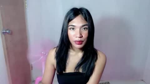 mouiline_rouge69 online show from January 9, 6:40 am