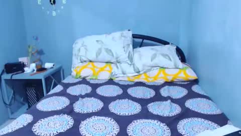 mrladybunnycock online show from March 1, 1:32 am