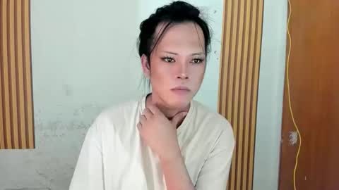 selena online show from March 15, 5:21 am