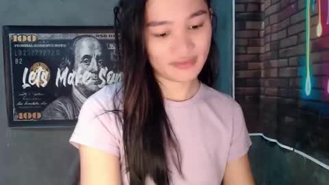 nadiestar online show from June 5, 12:47 am