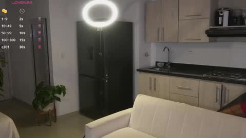 Lia online show from November 19, 2:50 pm