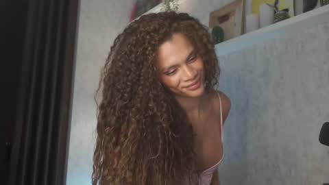 Naomi online show from February 26, 4:35 pm