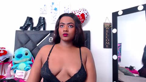 Snapshot of natashasexxy__ chatting on October 18, 5:44 am natashasexxy__ online show from October 18, 5:44 am