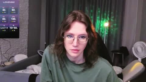 This name is so sexy you cant pronounce it. online show from June 14, 12:33 am