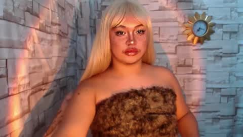 naughty_ursula21xxx online show from January 26, 11:50 am