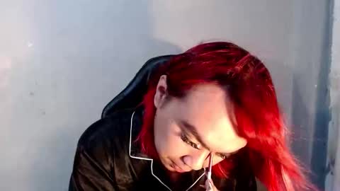 naughty_ursula21xxx online show from October 12, 11:35 am