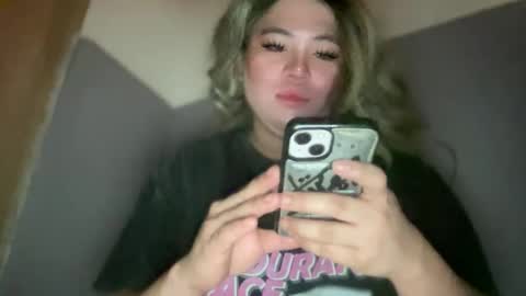 Rose Wilson online show from November 3, 2:10 am