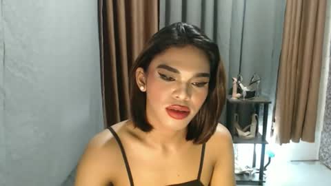 neomi online show from April 20, 6:20 pm